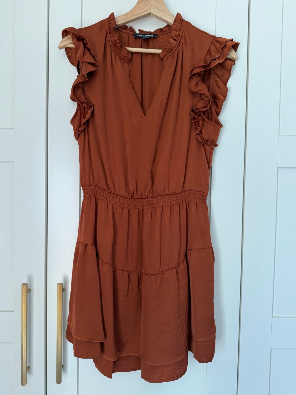 Steve Madden Rust Ruffle Sleeve V-Neck Mini Dress